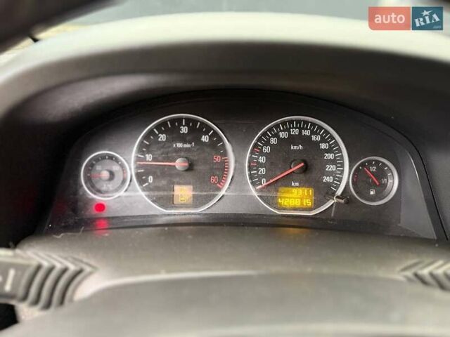 Синий Опель Вектра, объемом двигателя 2 л и пробегом 428 тыс. км за 4250 $, фото 17 на Automoto.ua
