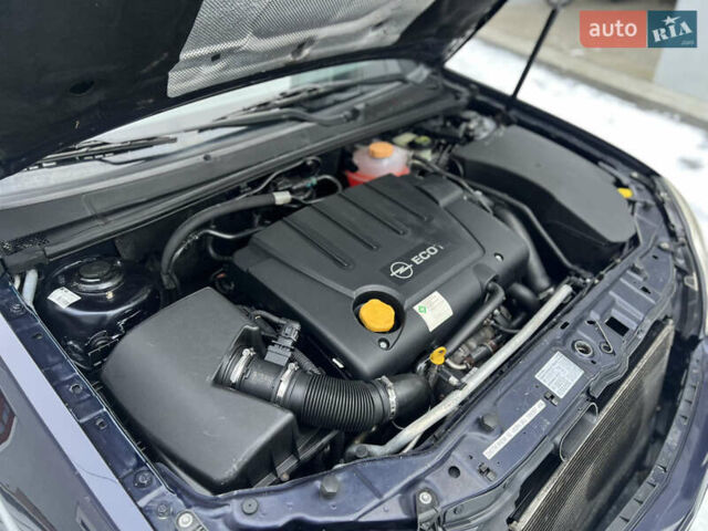 Синій Опель Вектра, об'ємом двигуна 1.91 л та пробігом 395 тис. км за 3800 $, фото 69 на Automoto.ua