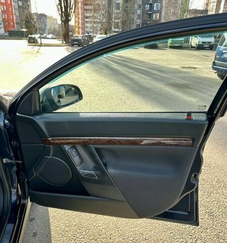 Синий Опель Вектра, объемом двигателя 1.9 л и пробегом 366 тыс. км за 2950 $, фото 15 на Automoto.ua