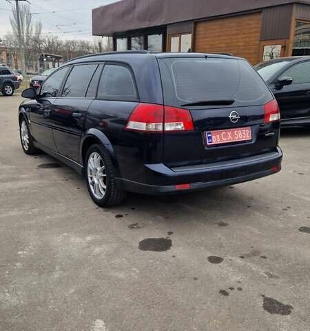 Синий Опель Вектра, объемом двигателя 1.8 л и пробегом 324 тыс. км за 4800 $, фото 8 на Automoto.ua