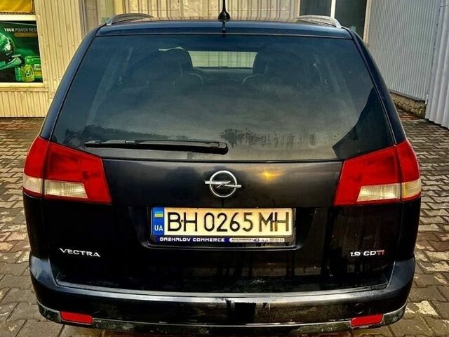 Синий Опель Вектра, объемом двигателя 1.9 л и пробегом 265 тыс. км за 4200 $, фото 2 на Automoto.ua