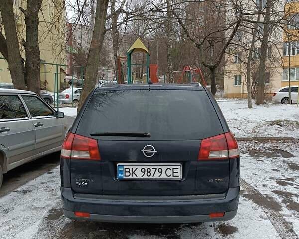 Синий Опель Вектра, объемом двигателя 1.9 л и пробегом 260 тыс. км за 4500 $, фото 2 на Automoto.ua