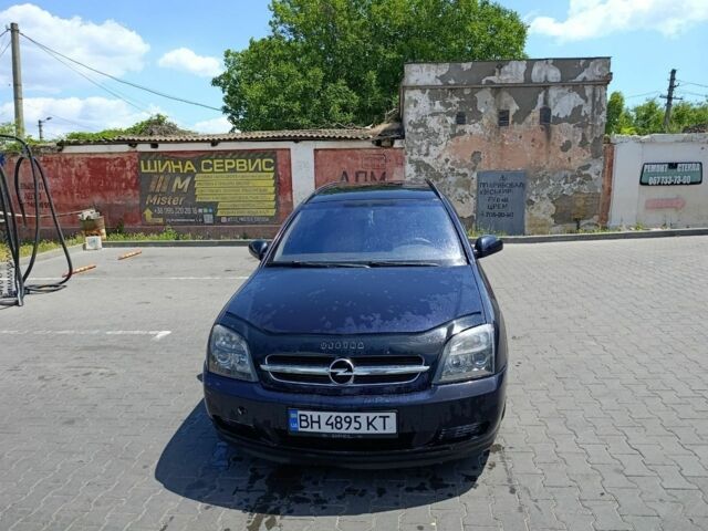 Синій Опель Вектра, об'ємом двигуна 2 л та пробігом 315 тис. км за 4400 $, фото 1 на Automoto.ua