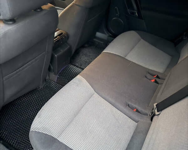 Синій Опель Вектра, об'ємом двигуна 1.8 л та пробігом 330 тис. км за 3950 $, фото 6 на Automoto.ua