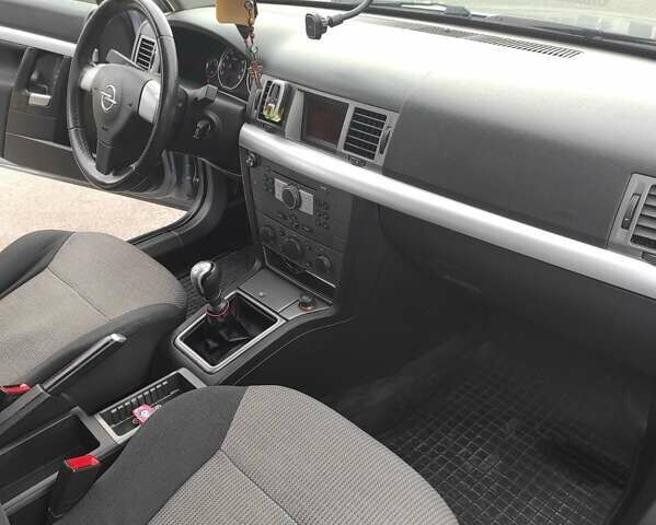 Синій Опель Вектра, об'ємом двигуна 1.8 л та пробігом 338 тис. км за 4250 $, фото 38 на Automoto.ua