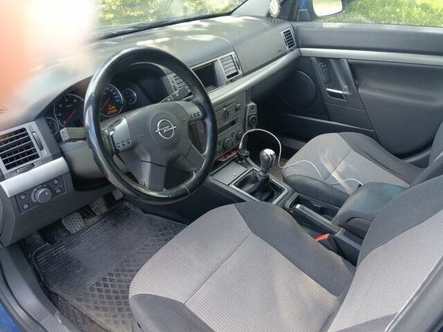 Синій Опель Вектра, об'ємом двигуна 2.2 л та пробігом 289 тис. км за 4500 $, фото 7 на Automoto.ua