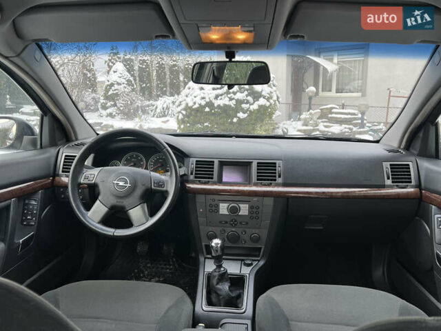 Синій Опель Вектра, об'ємом двигуна 1.91 л та пробігом 395 тис. км за 3800 $, фото 24 на Automoto.ua