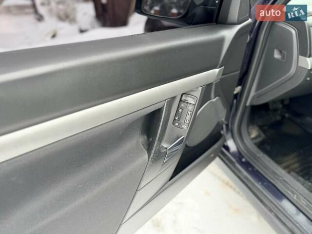 Синій Опель Вектра, об'ємом двигуна 2.2 л та пробігом 250 тис. км за 3999 $, фото 16 на Automoto.ua