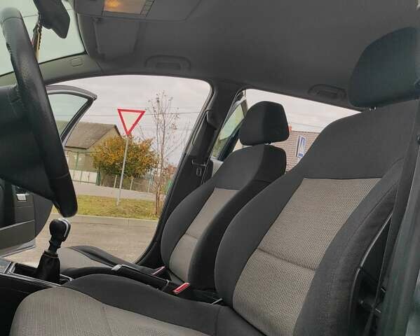 Синій Опель Вектра, об'ємом двигуна 1.8 л та пробігом 338 тис. км за 4250 $, фото 23 на Automoto.ua