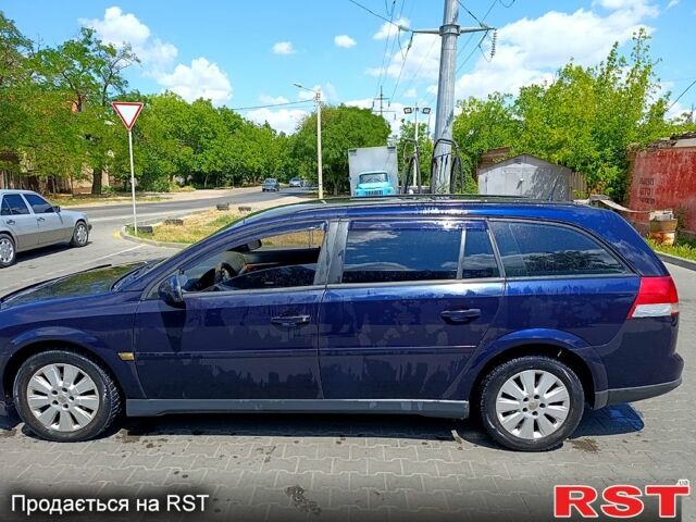 Синий Опель Вектра, объемом двигателя 2 л и пробегом 302 тыс. км за 4000 $, фото 4 на Automoto.ua