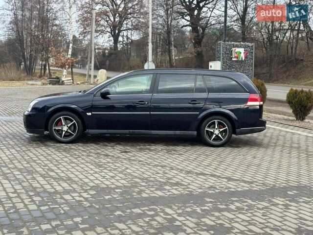 Синий Опель Вектра, объемом двигателя 1.9 л и пробегом 310 тыс. км за 2999 $, фото 5 на Automoto.ua