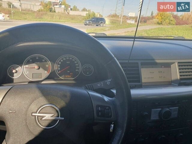 Синий Опель Вектра, объемом двигателя 1.91 л и пробегом 289 тыс. км за 4850 $, фото 13 на Automoto.ua