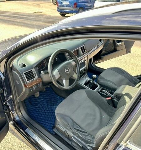 Синий Опель Вектра, объемом двигателя 1.9 л и пробегом 366 тыс. км за 2950 $, фото 10 на Automoto.ua