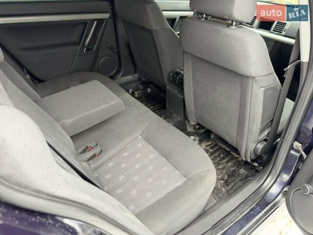 Синій Опель Вектра, об'ємом двигуна 2.2 л та пробігом 250 тис. км за 3999 $, фото 13 на Automoto.ua