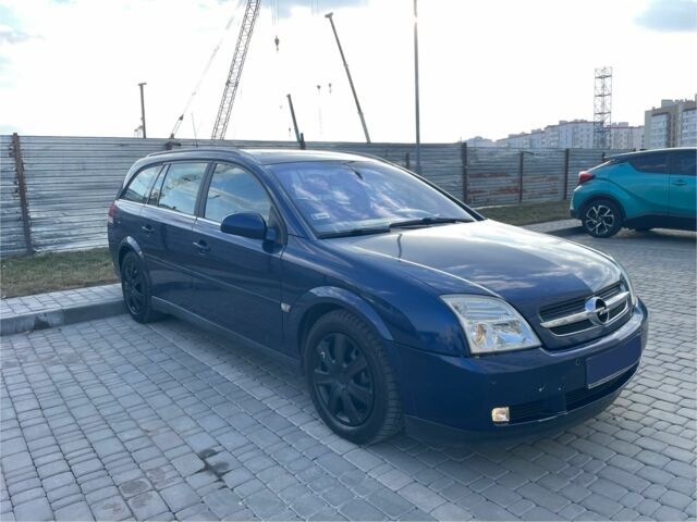 Синий Опель Вектра, объемом двигателя 1.9 л и пробегом 250 тыс. км за 1899 $, фото 2 на Automoto.ua
