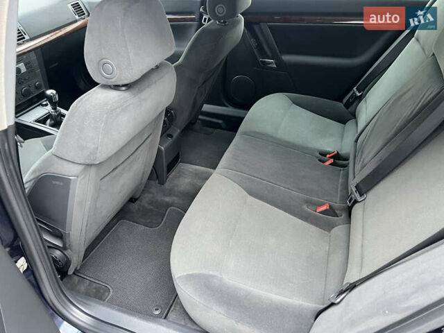 Синій Опель Вектра, об'ємом двигуна 1.91 л та пробігом 395 тис. км за 3800 $, фото 100 на Automoto.ua