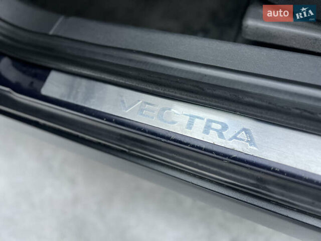 Синій Опель Вектра, об'ємом двигуна 1.91 л та пробігом 395 тис. км за 3800 $, фото 53 на Automoto.ua
