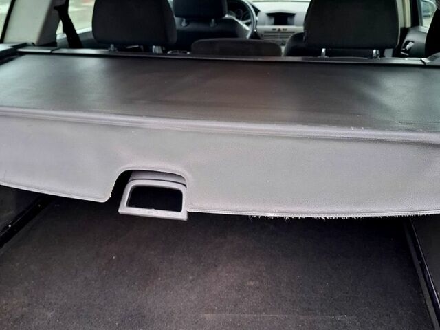 Синій Опель Вектра, об'ємом двигуна 1.7 л та пробігом 352 тис. км за 4600 $, фото 10 на Automoto.ua