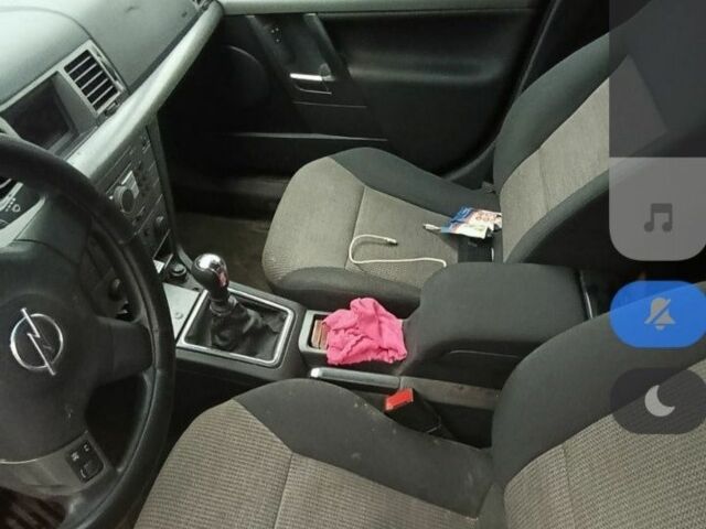 Синий Опель Вектра, объемом двигателя 0 л и пробегом 238 тыс. км за 2500 $, фото 2 на Automoto.ua