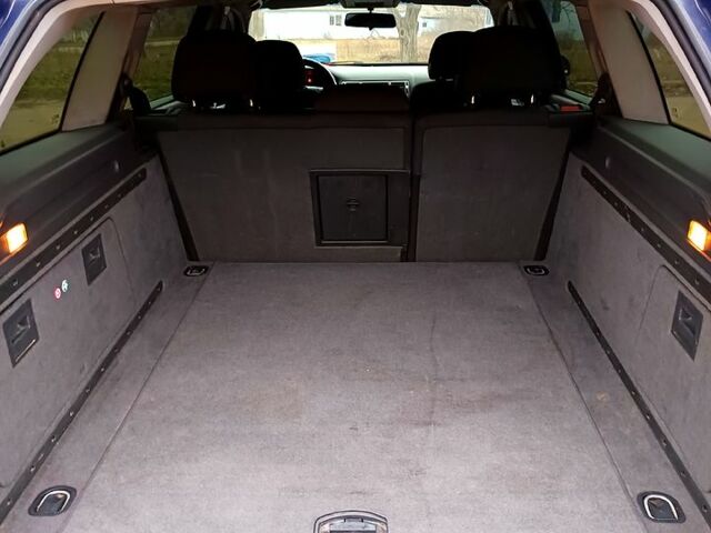 Синій Опель Вектра, об'ємом двигуна 1.9 л та пробігом 255 тис. км за 5500 $, фото 10 на Automoto.ua