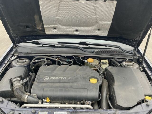 Синий Опель Вектра, объемом двигателя 1.9 л и пробегом 217 тыс. км за 4900 $, фото 7 на Automoto.ua