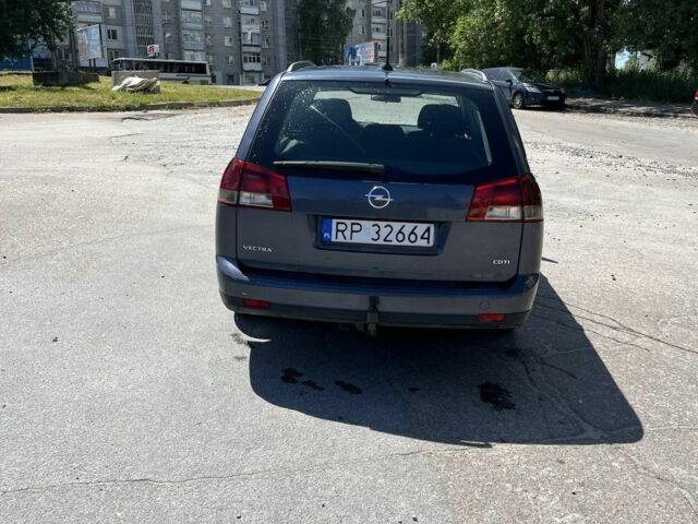 Синий Опель Вектра, объемом двигателя 2 л и пробегом 350 тыс. км за 2350 $, фото 3 на Automoto.ua
