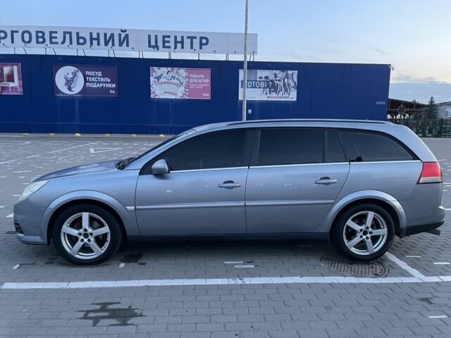 Синий Опель Вектра, объемом двигателя 1.9 л и пробегом 431 тыс. км за 4318 $, фото 1 на Automoto.ua