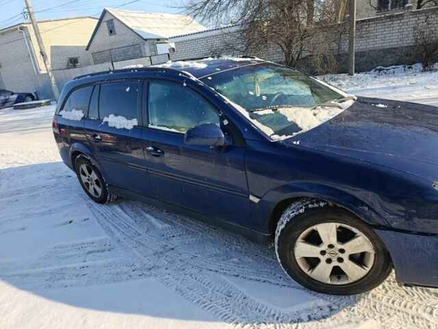 Синий Опель Вектра, объемом двигателя 0 л и пробегом 238 тыс. км за 3200 $, фото 2 на Automoto.ua