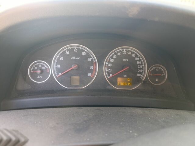 Синий Опель Вектра, объемом двигателя 0 л и пробегом 238 тыс. км за 3200 $, фото 7 на Automoto.ua