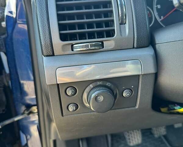 Синій Опель Вектра, об'ємом двигуна 1.9 л та пробігом 242 тис. км за 4000 $, фото 10 на Automoto.ua