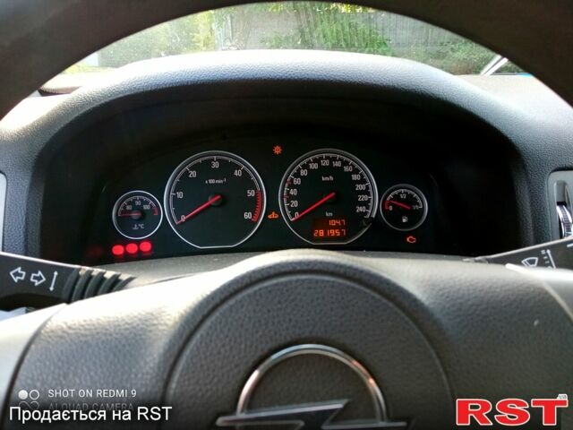 Синий Опель Вектра, объемом двигателя 1.9 л и пробегом 228 тыс. км за 5200 $, фото 25 на Automoto.ua