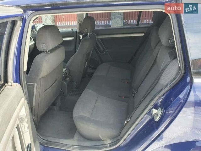 Синий Опель Вектра, объемом двигателя 2.2 л и пробегом 314 тыс. км за 3750 $, фото 19 на Automoto.ua