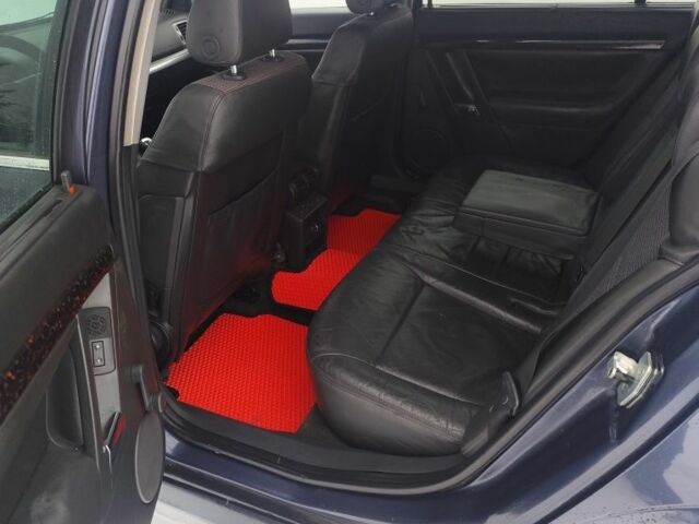 Синий Опель Вектра, объемом двигателя 0 л и пробегом 264 тыс. км за 4700 $, фото 4 на Automoto.ua