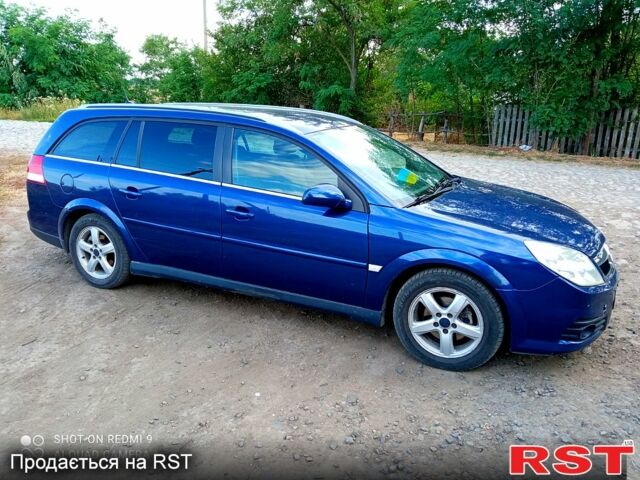 Синий Опель Вектра, объемом двигателя 1.9 л и пробегом 228 тыс. км за 5200 $, фото 27 на Automoto.ua