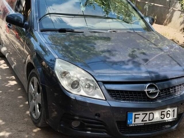 Синій Опель Вектра, об'ємом двигуна 2 л та пробігом 300 тис. км за 2400 $, фото 1 на Automoto.ua