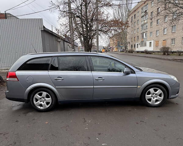 Синий Опель Вектра, объемом двигателя 1.9 л и пробегом 213 тыс. км за 2450 $, фото 5 на Automoto.ua