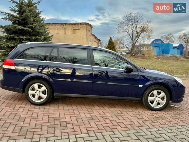 Синий Опель Вектра, объемом двигателя 1.91 л и пробегом 220 тыс. км за 4300 $, фото 5 на Automoto.ua