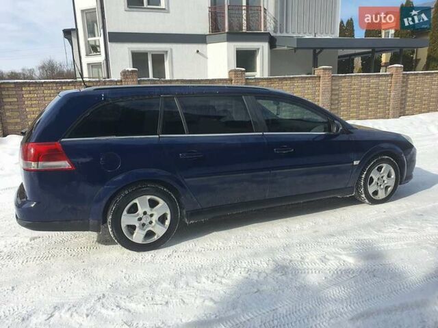 Синий Опель Вектра, объемом двигателя 2.2 л и пробегом 314 тыс. км за 3750 $, фото 6 на Automoto.ua