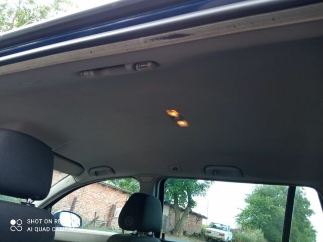 Синий Опель Вектра, объемом двигателя 1.9 л и пробегом 285 тыс. км за 5400 $, фото 2 на Automoto.ua