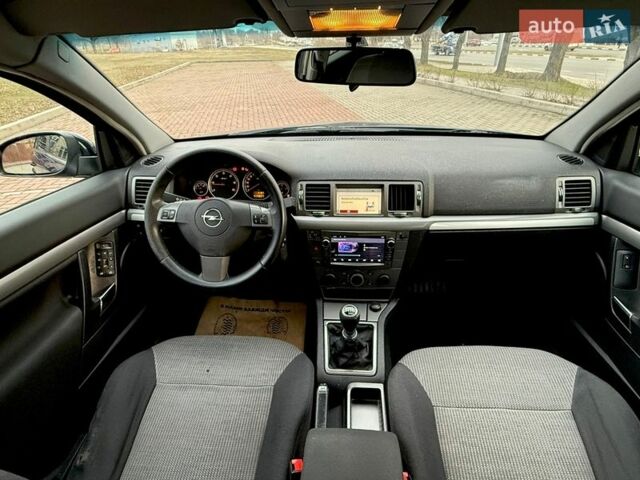 Синій Опель Вектра, об'ємом двигуна 1.91 л та пробігом 220 тис. км за 4299 $, фото 20 на Automoto.ua