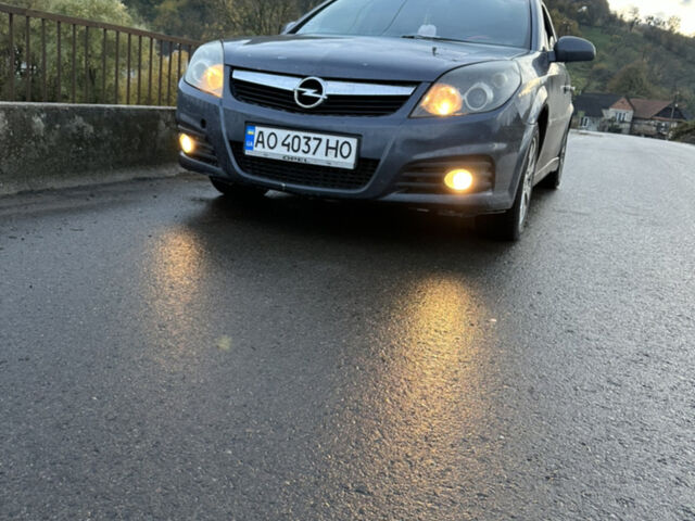 Синій Опель Вектра, об'ємом двигуна 1.91 л та пробігом 305 тис. км за 4700 $, фото 1 на Automoto.ua