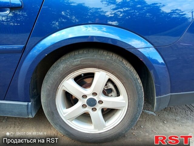 Синий Опель Вектра, объемом двигателя 1.9 л и пробегом 228 тыс. км за 5200 $, фото 31 на Automoto.ua