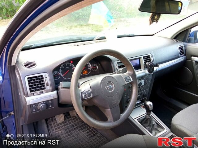 Синий Опель Вектра, объемом двигателя 1.9 л и пробегом 228 тыс. км за 5200 $, фото 35 на Automoto.ua