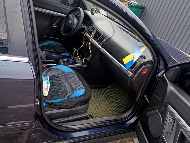 Синій Опель Вектра, об'ємом двигуна 1.9 л та пробігом 339 тис. км за 4500 $, фото 8 на Automoto.ua