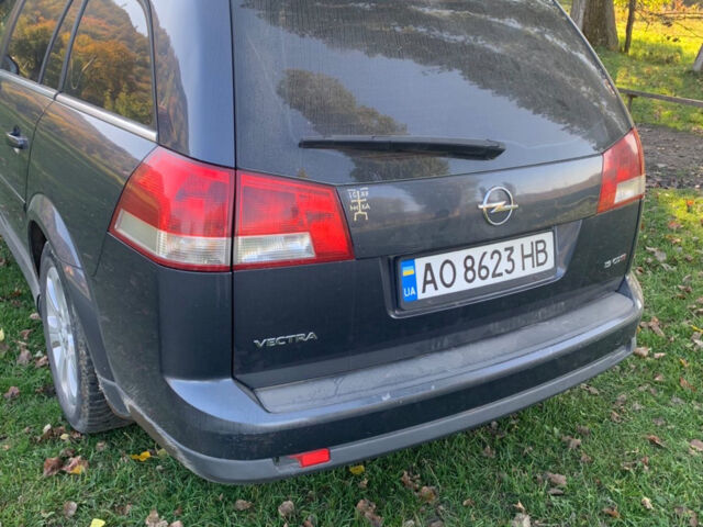 Синій Опель Вектра, об'ємом двигуна 1.91 л та пробігом 305 тис. км за 4700 $, фото 3 на Automoto.ua