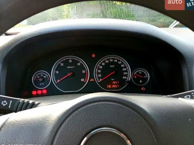 Синій Опель Вектра, об'ємом двигуна 1.9 л та пробігом 280 тис. км за 5500 $, фото 11 на Automoto.ua