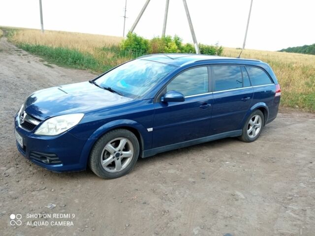 Синий Опель Вектра, объемом двигателя 1.9 л и пробегом 285 тыс. км за 5400 $, фото 6 на Automoto.ua