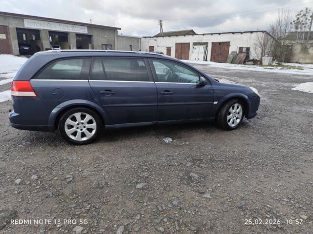 Синий Опель Вектра, объемом двигателя 0 л и пробегом 264 тыс. км за 4500 $, фото 4 на Automoto.ua