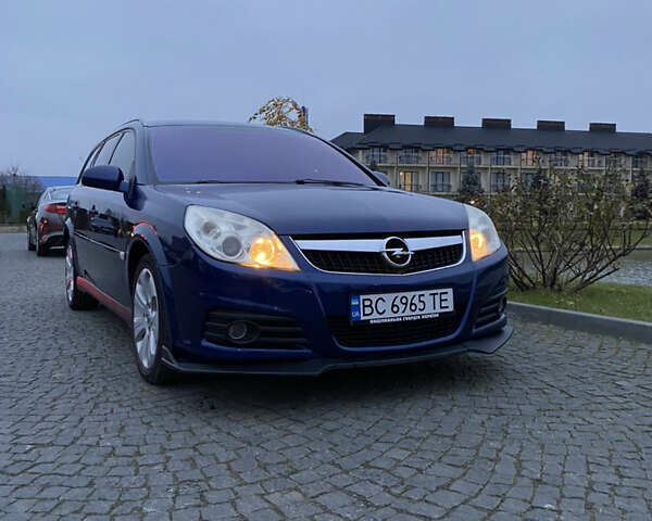 Синий Опель Вектра, объемом двигателя 1.9 л и пробегом 275 тыс. км за 5500 $, фото 4 на Automoto.ua
