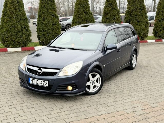 Синий Опель Вектра, объемом двигателя 1.9 л и пробегом 279 тыс. км за 2899 $, фото 3 на Automoto.ua